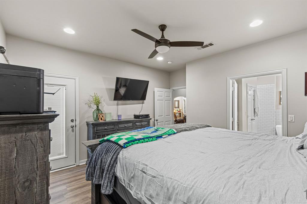 370 Greathouse Village Decatur, TX 76234 - Photo 16 of 40 Gallery Image 16