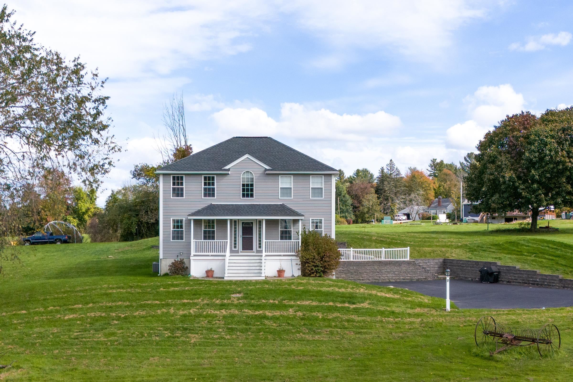 37 Currier Road Pelham, NH 03076 - Photo 13 of 37