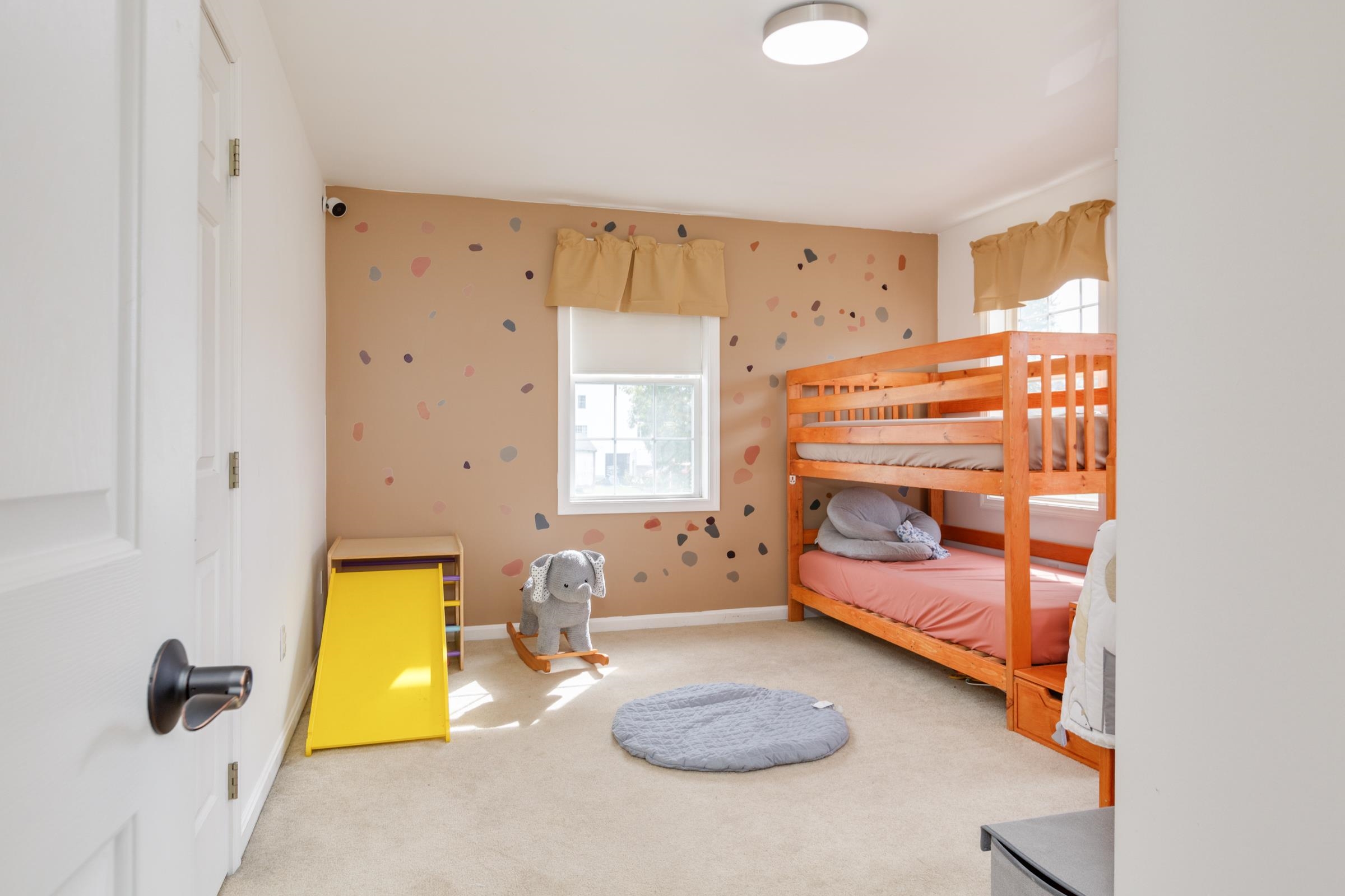 37 Currier Road Pelham, NH 03076 - Photo 15 of 37