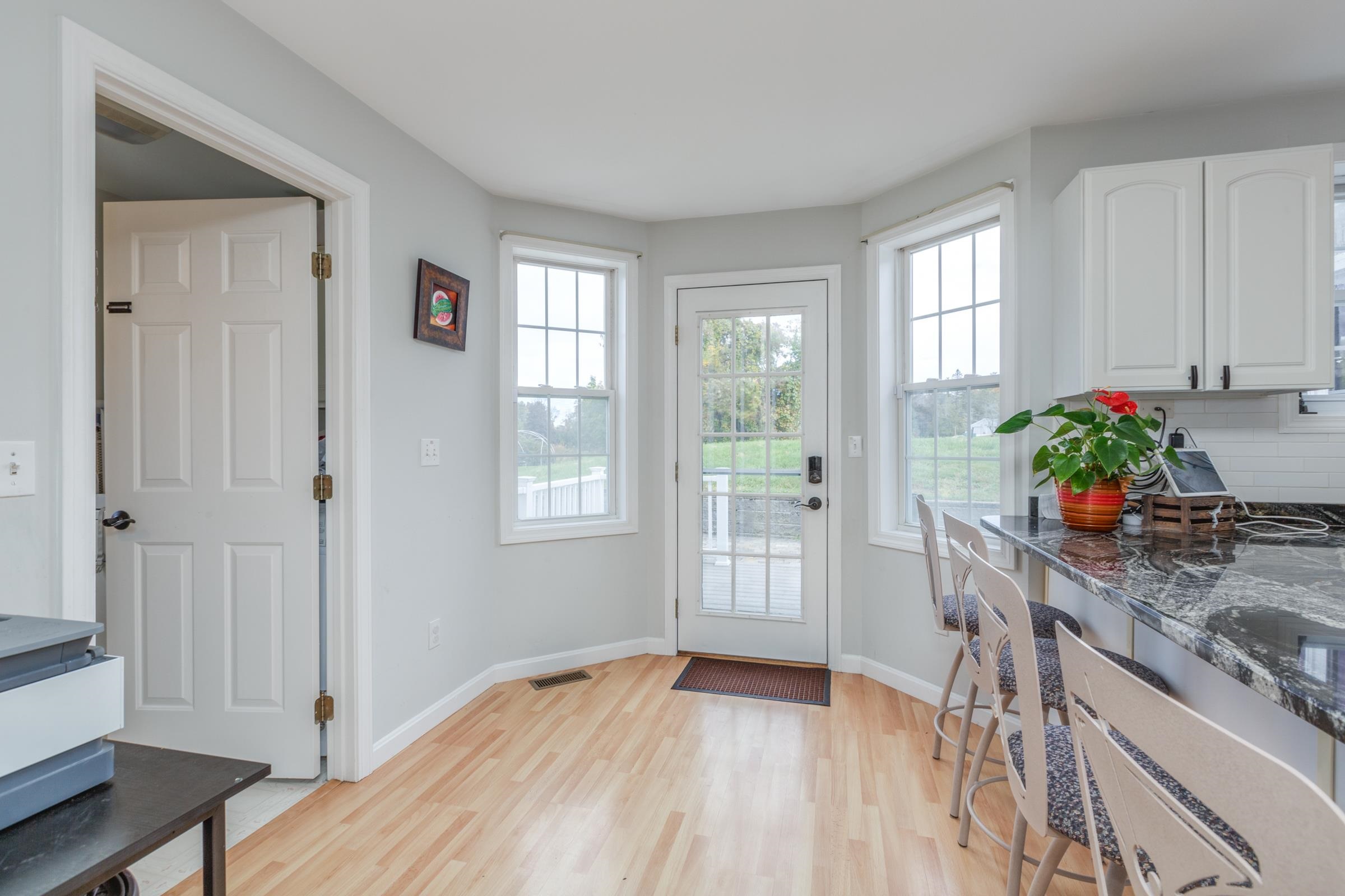 37 Currier Road Pelham, NH 03076 - Photo 3 of 37