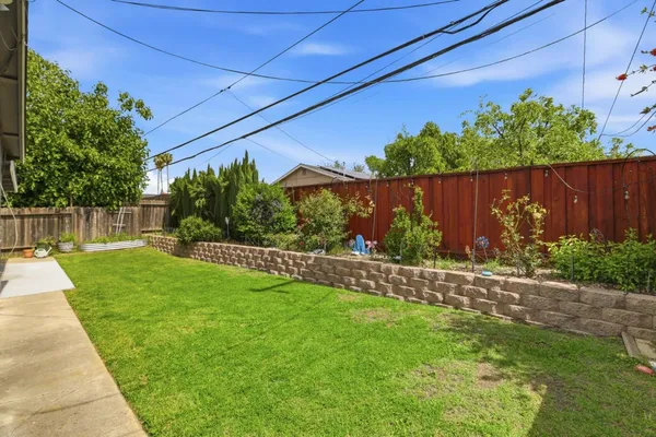 $4,700 | 1714 Woodridge Way, San Jose, CA 95127