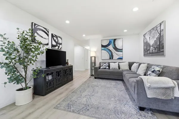 $4,700 | 1714 Woodridge Way, San Jose, CA 95127