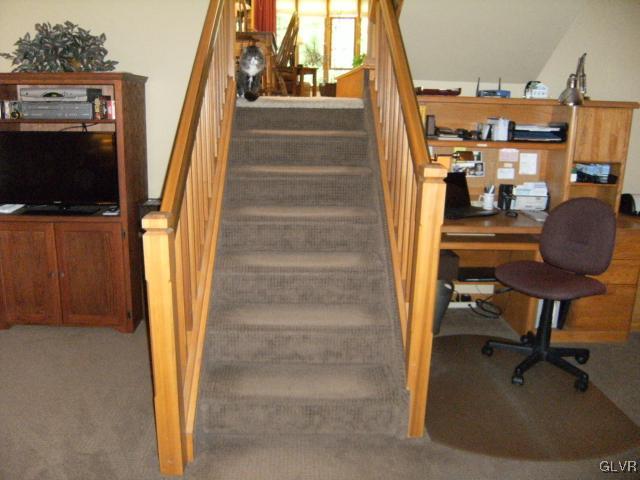 3563 Oak Ridge Drive Slatington, PA 18080 - Photo 20 of 31 Gallery Image 20