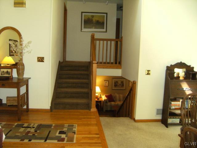 3563 Oak Ridge Drive Slatington, PA 18080 - Photo 10 of 31 Gallery Image 10