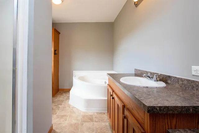 $289,000 | 16 Deer Creek Lane, St. Johnsbury, VT 05819