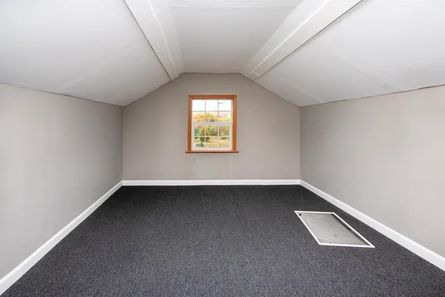 $289,000 | 16 Deer Creek Lane, St. Johnsbury, VT 05819