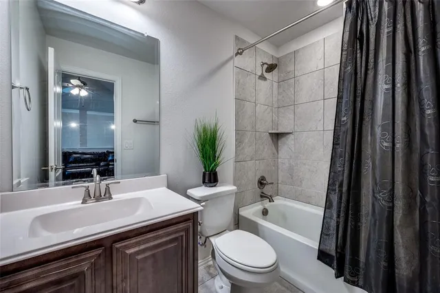 $455,000 | 1208 Starlight Avenue, Aubrey, TX 76227