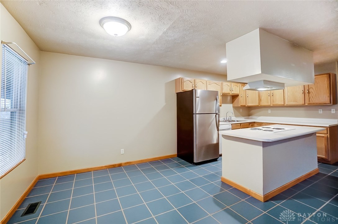 1843 Rice Boulevard, Unit 1843 Fairborn, OH 45324 - Photo 14 of 31
