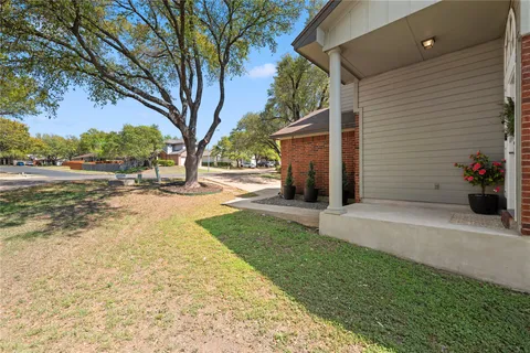 $419,900 | 9257 Vigen Circle, Austin, TX 78748