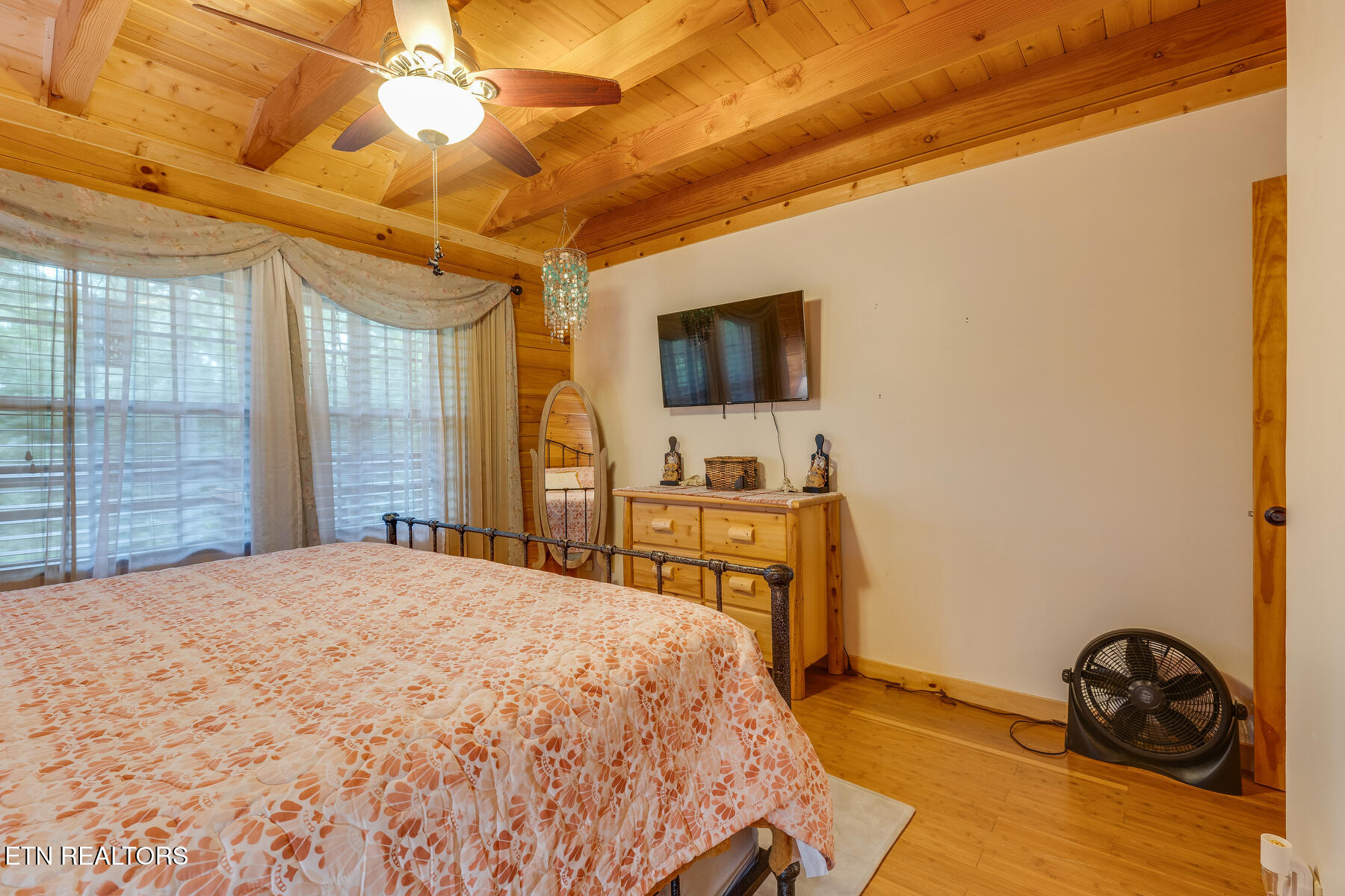 1121 Turkey Ridge Way Seymour, TN 37865 - Photo 17 of 41 016
