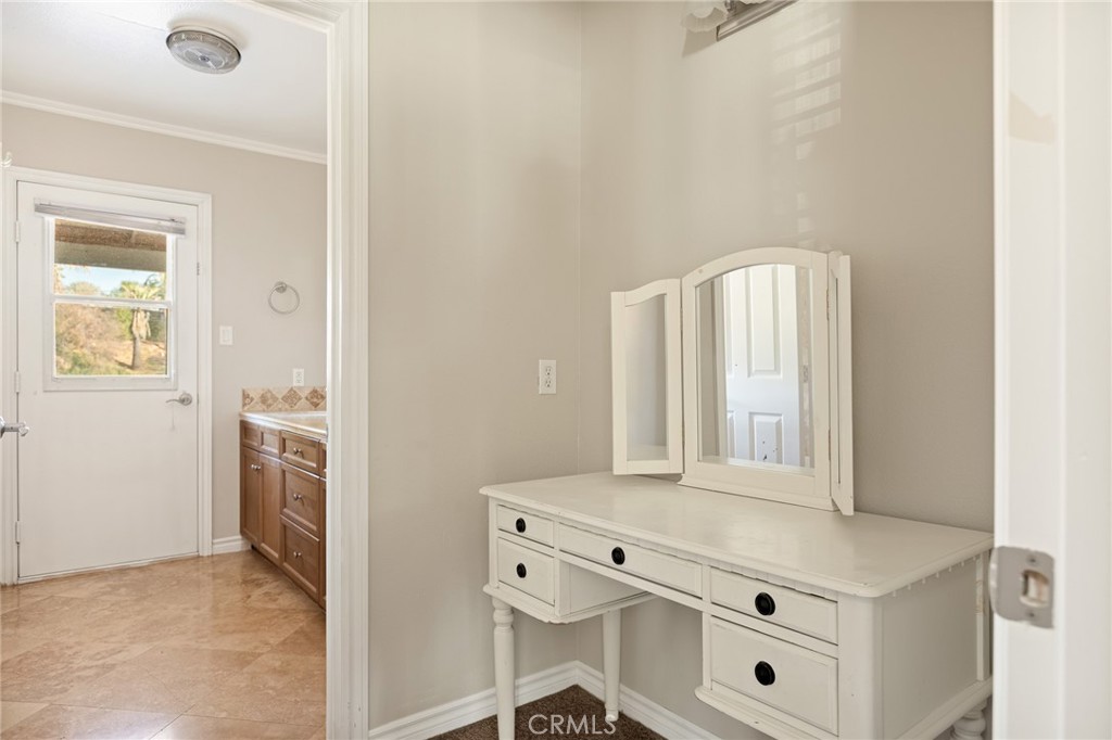 503 Camino Real Redlands, CA 92373 - Photo 16 of 33