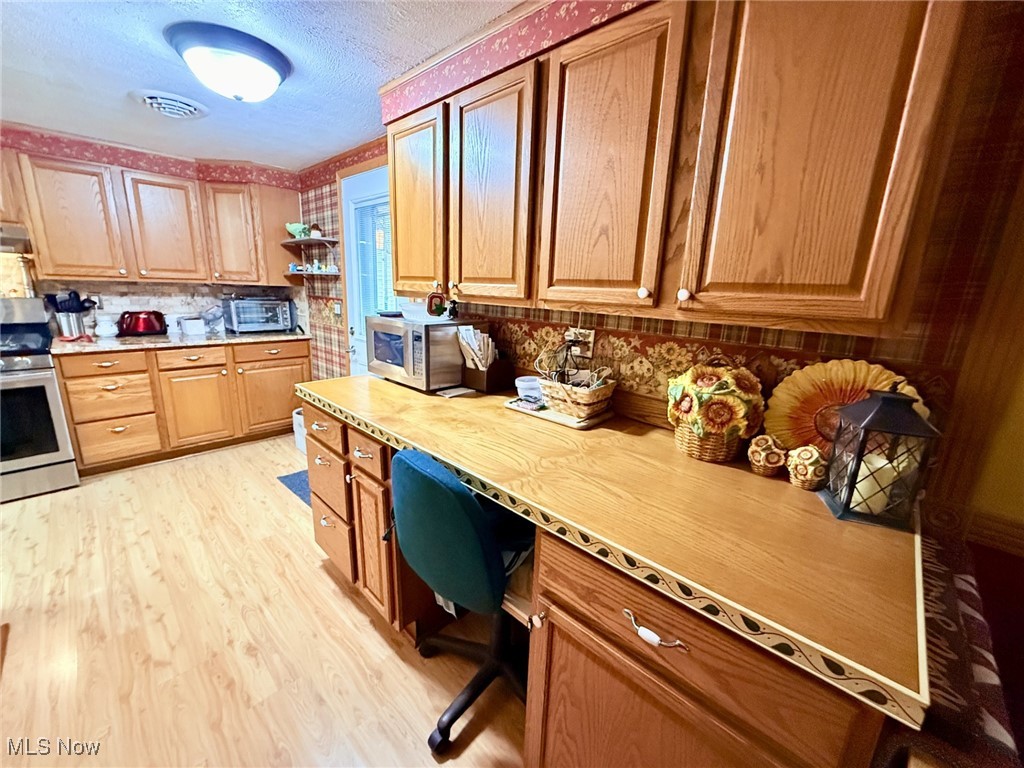 8431 Ash Drive Southwest Sherrodsville, OH 44675 - Photo 4 of 17