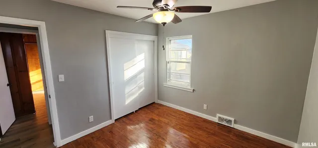 $189,900 | 175 East Jackson Street, Auburn, IL 62615