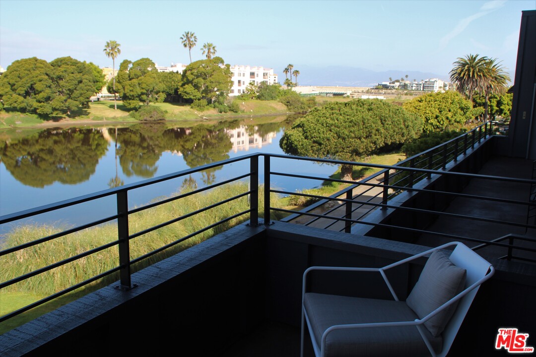 6505 Esplanade Ca, Unit 4 Playa del Rey, CA 90293 - Photo 47 of 53