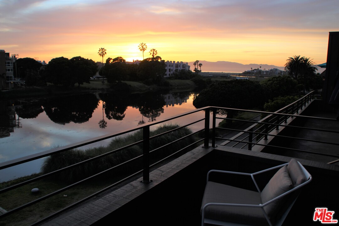 6505 Esplanade Ca, Unit 4 Playa del Rey, CA 90293 - Photo 48 of 53