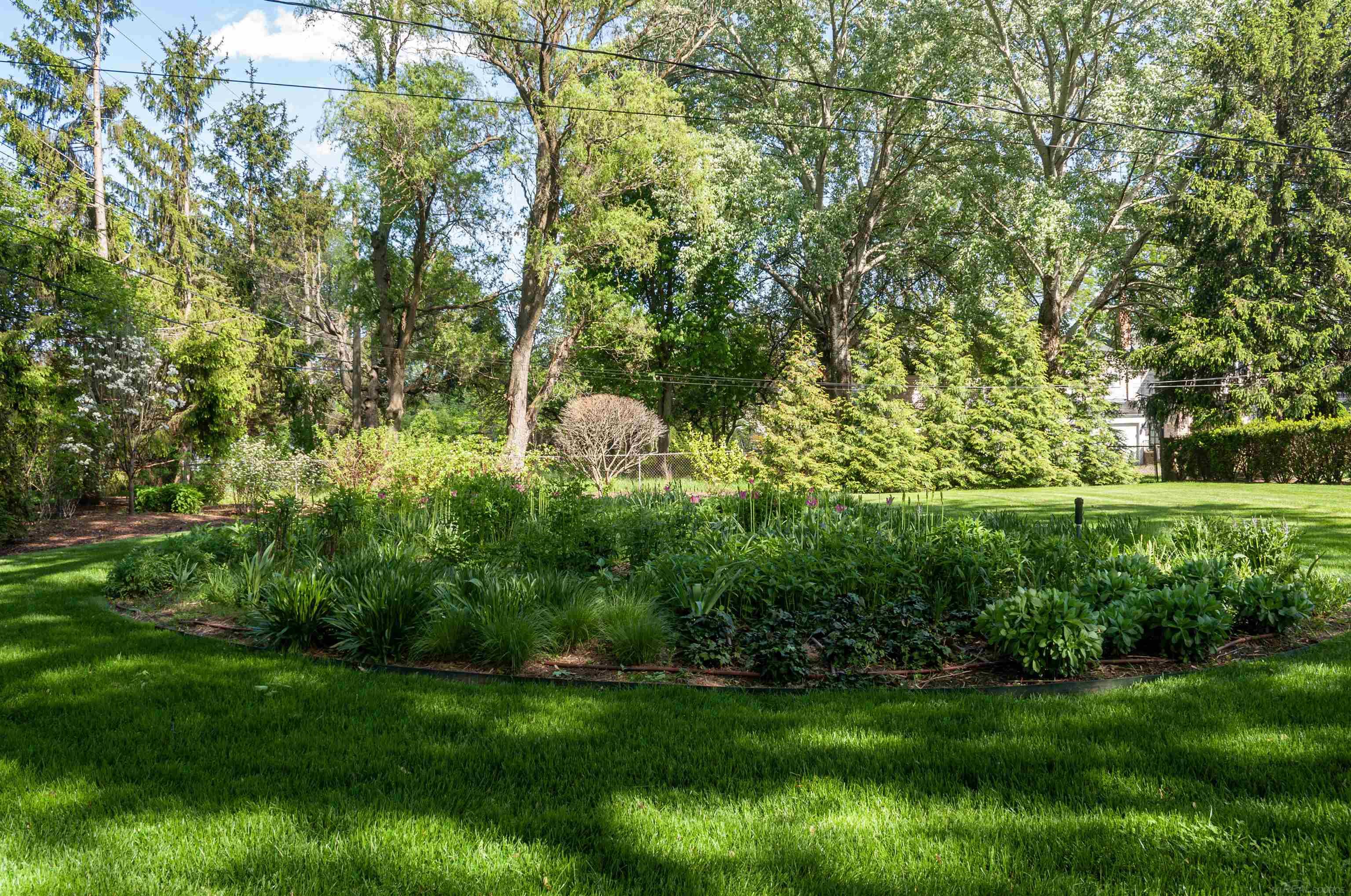 570 Oxford Road Grosse Pointe Woods, MI 48236 - Photo 95 of 99