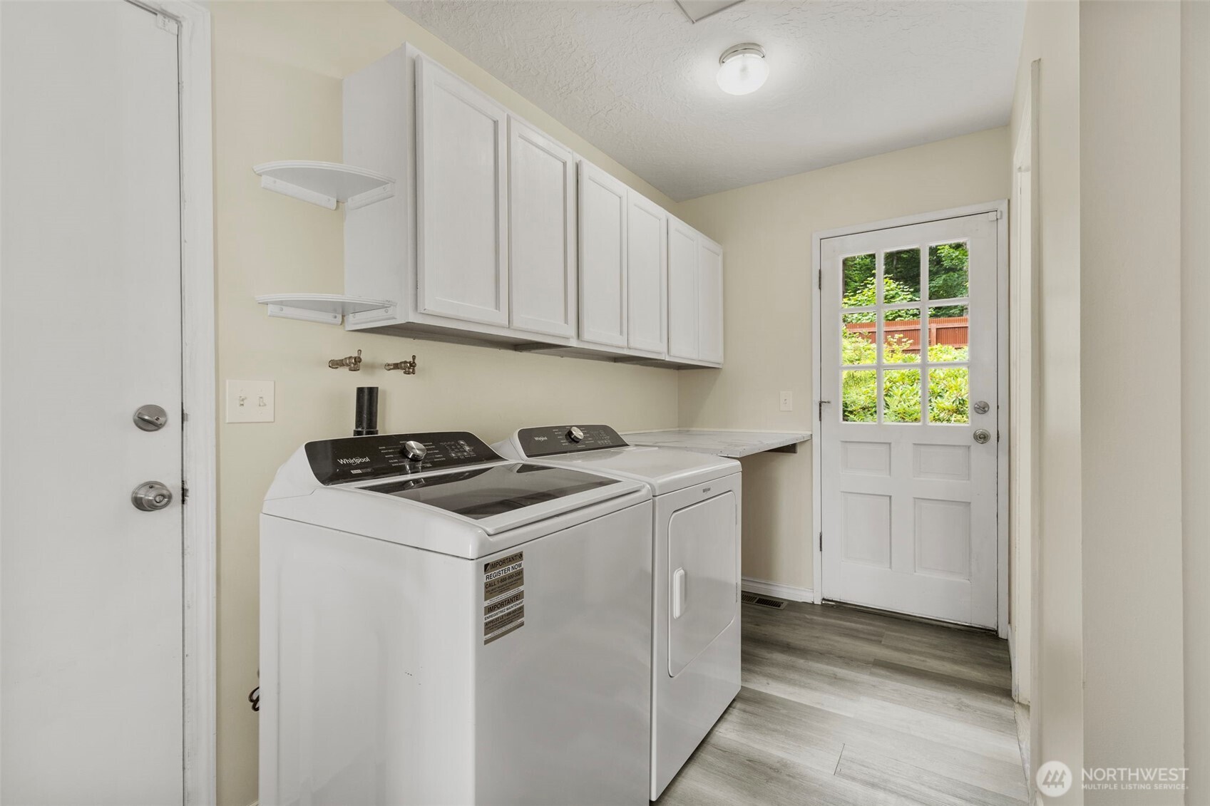 98346 Northeast Jefferson Point Road Northeast Kingston, WA 98346 - Photo 18 of 40 Gallery Image 18