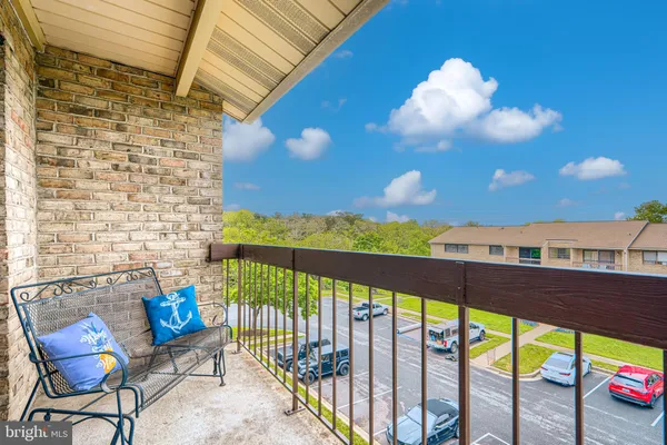 $244,900 | 2 Summit Hill Court, Unit C3, Baltimore, MD 21228