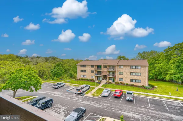 $244,900 | 2 Summit Hill Court, Unit C3, Baltimore, MD 21228