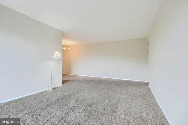 $244,900 | 2 Summit Hill Court, Unit C3, Baltimore, MD 21228