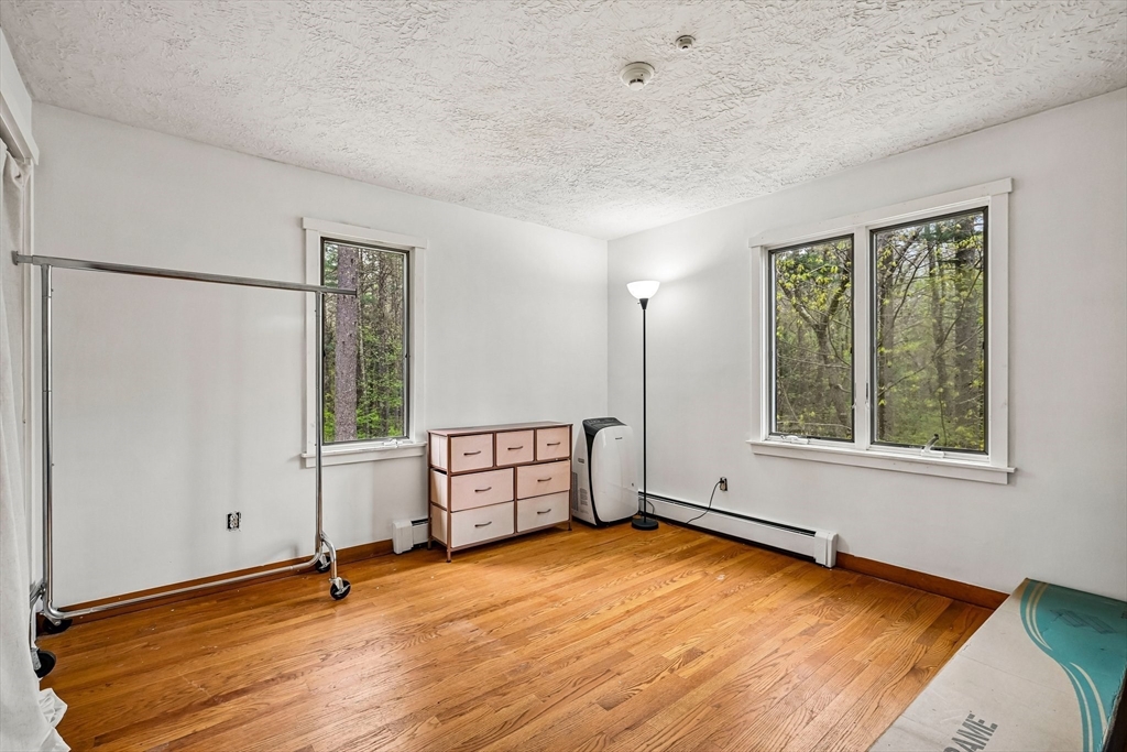 157 Robinson Road Oakham, MA 01068 - Photo 17 of 28