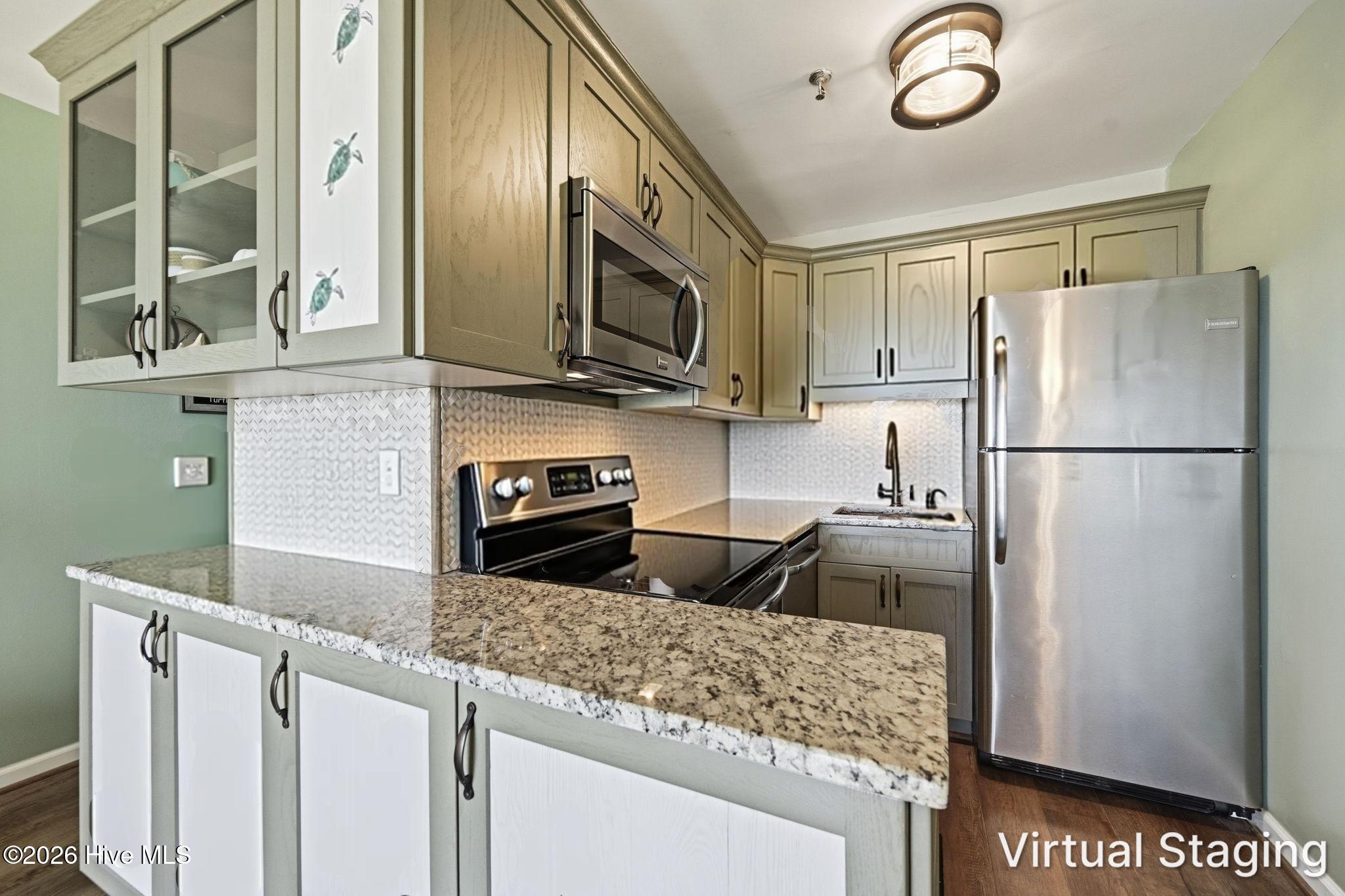 1866 New River Inlet Road, Unit 3101C North Topsail Beach, NC 28460 - Photo 11 of 30 Kitchen