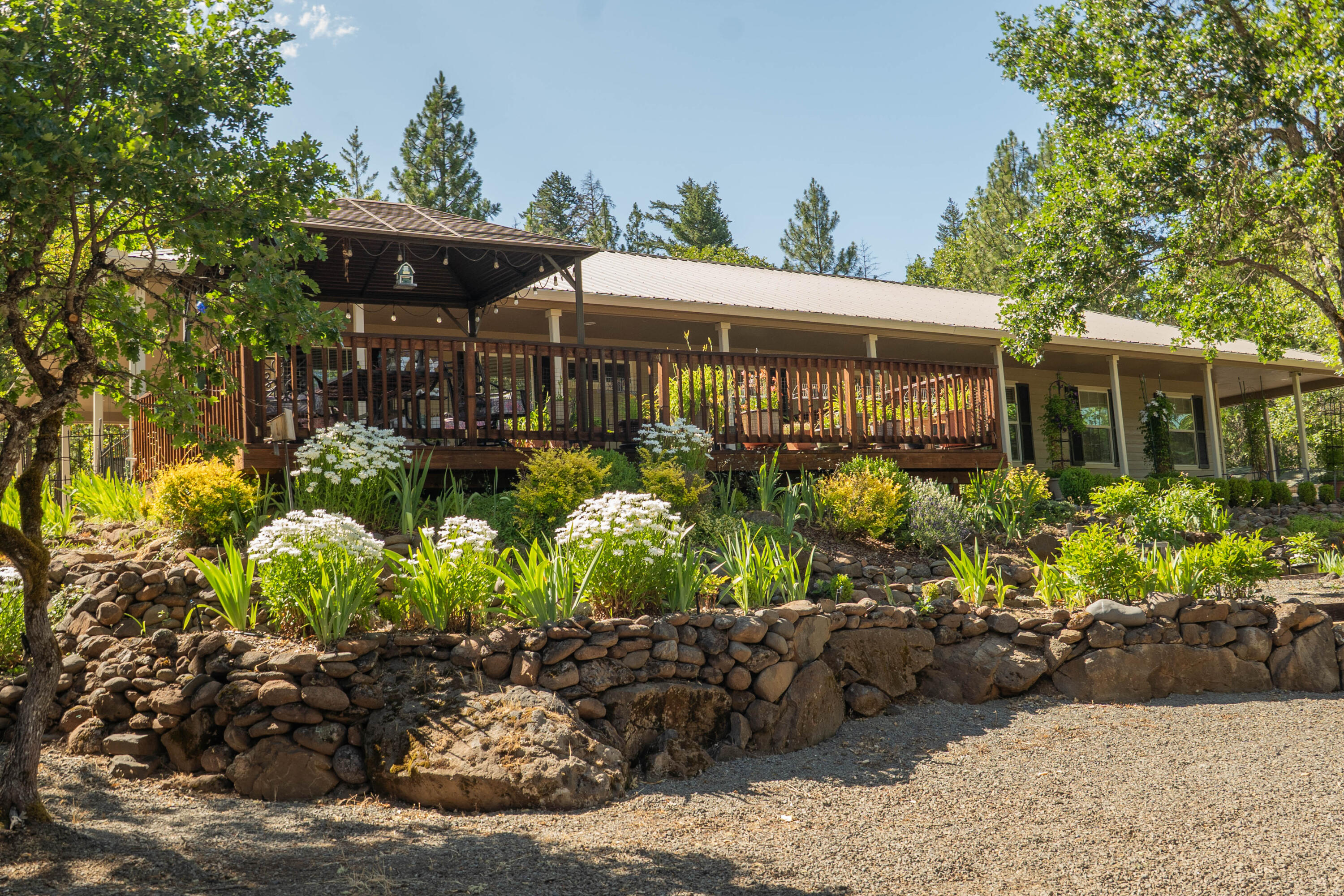 2080 Swingle Road Trail, OR 97541 - Photo 50 of 52 Mature shrubs and privacy.