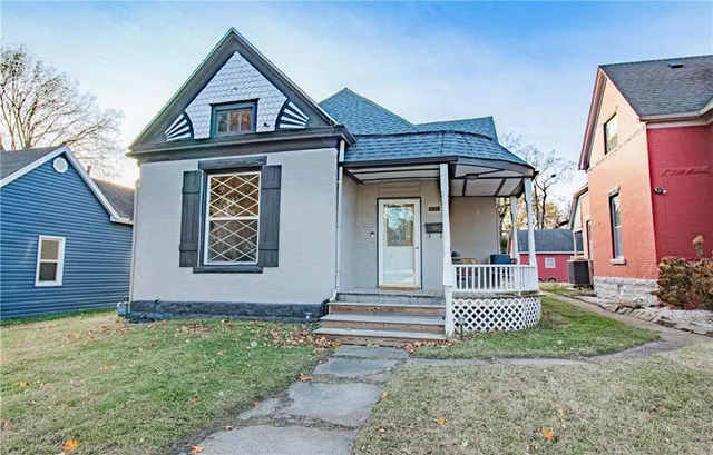 $180,000 | 1608 South Moniteau Avenue, Sedalia, MO 65301