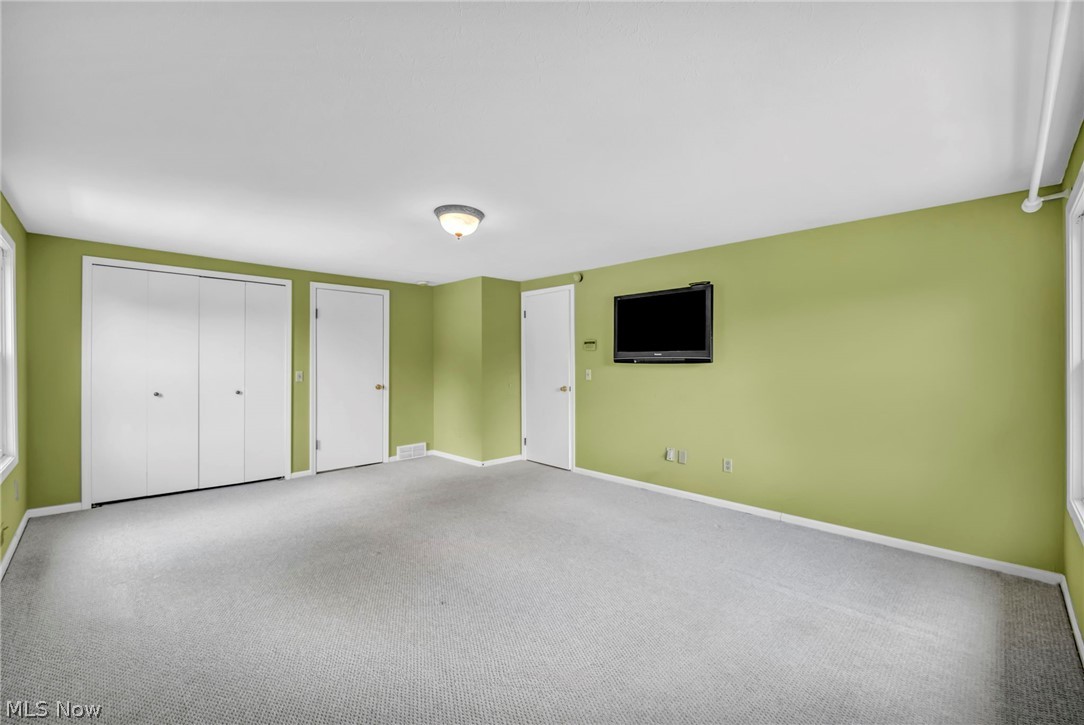 37472 Hunters Ridge Solon, OH 44139 - Photo 28 of 50 Gallery Image 28