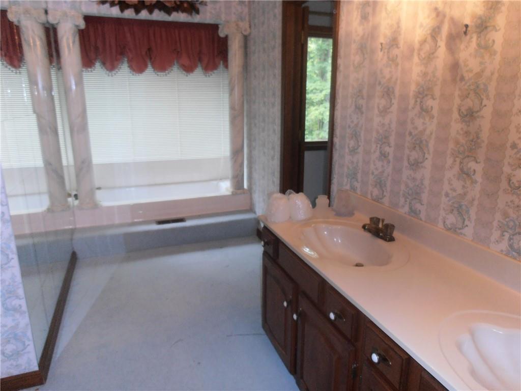 8001 Conarroe Road Indianapolis, IN 46278 - Photo 17 of 23 Gallery Image 17