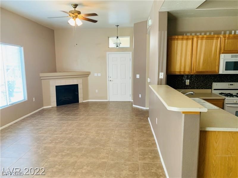 3460 Cactus Shadow Street, Unit 101 Las Vegas, NV 89129 - Photo 11 of 19