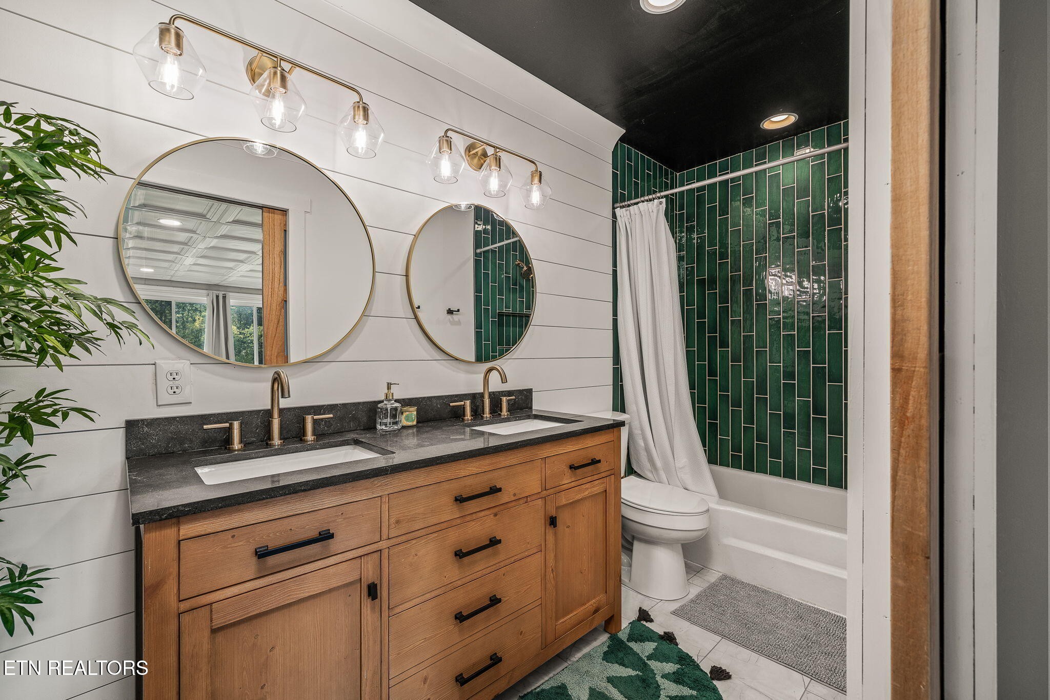 240 Gordon Drive Spring City, TN 37381 - Photo 17 of 45