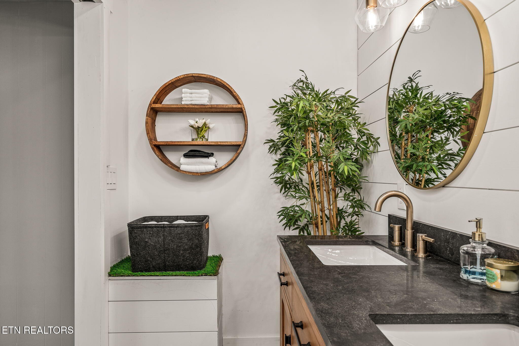 240 Gordon Drive Spring City, TN 37381 - Photo 18 of 45