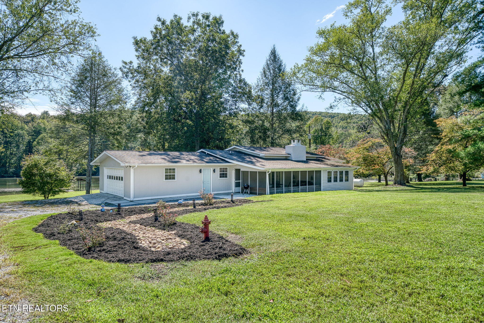 240 Gordon Drive Spring City, TN 37381 - Photo 37 of 45