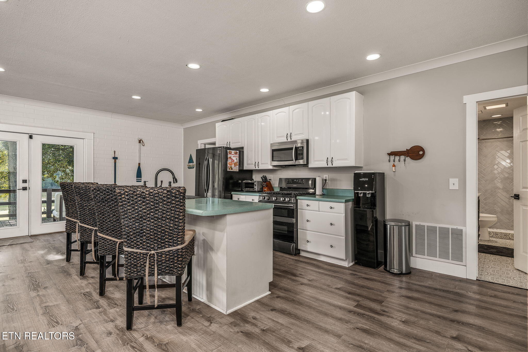 240 Gordon Drive Spring City, TN 37381 - Photo 10 of 45