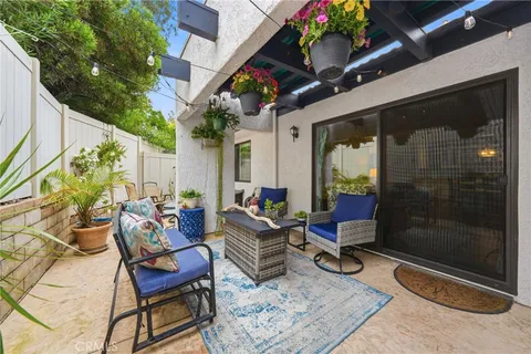 $799,000 | 215 Wichita Avenue, Unit 409, Huntington Beach, CA 92648