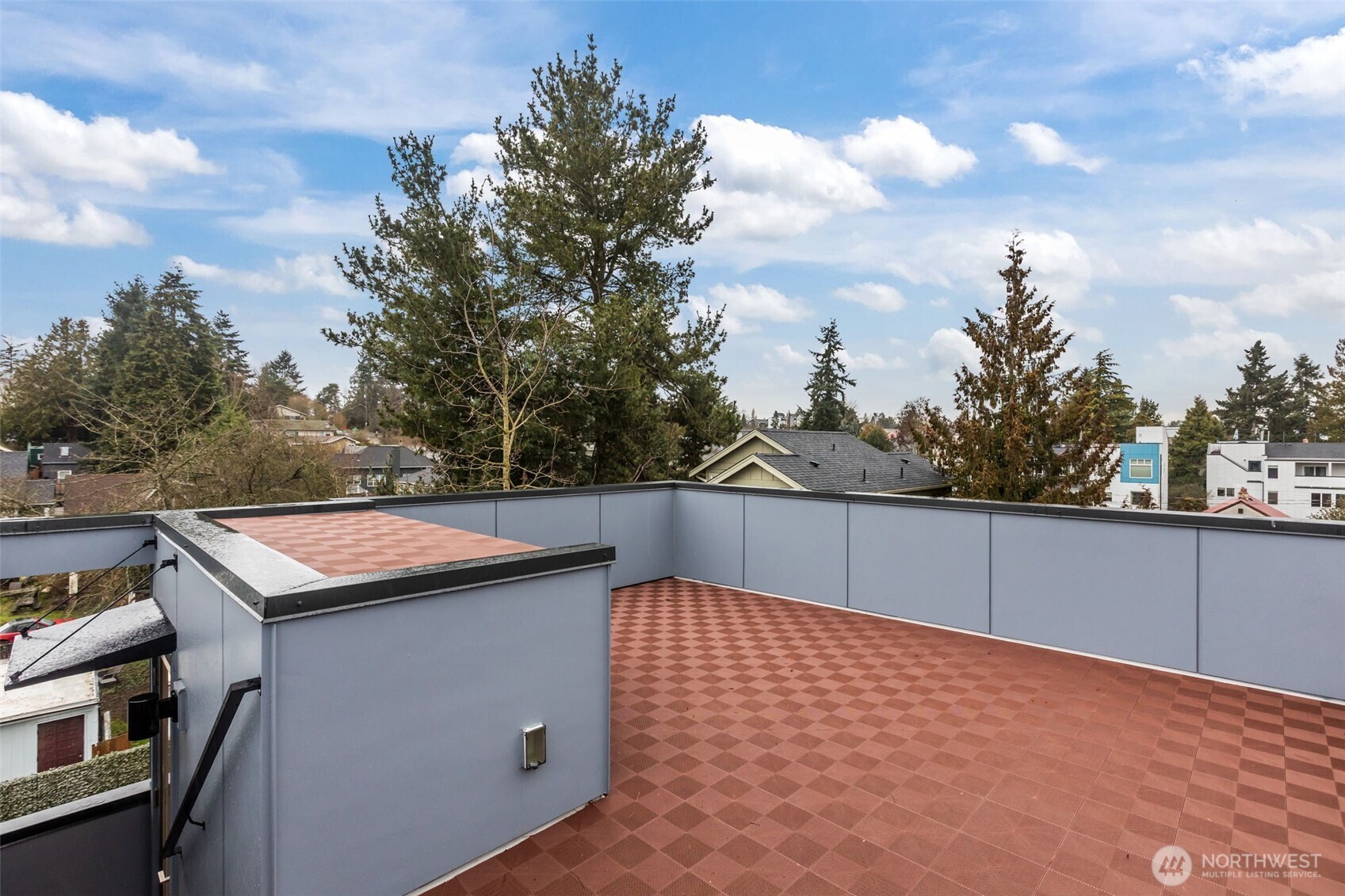 942 North 89th Street, Unit B Seattle, WA 98103 - Photo 22 of 23