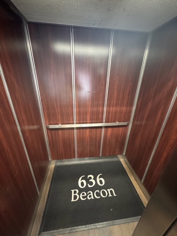 636 Beacon Street, Unit 404 Boston, MA 02215 - Photo 19 of 20 a view of closet