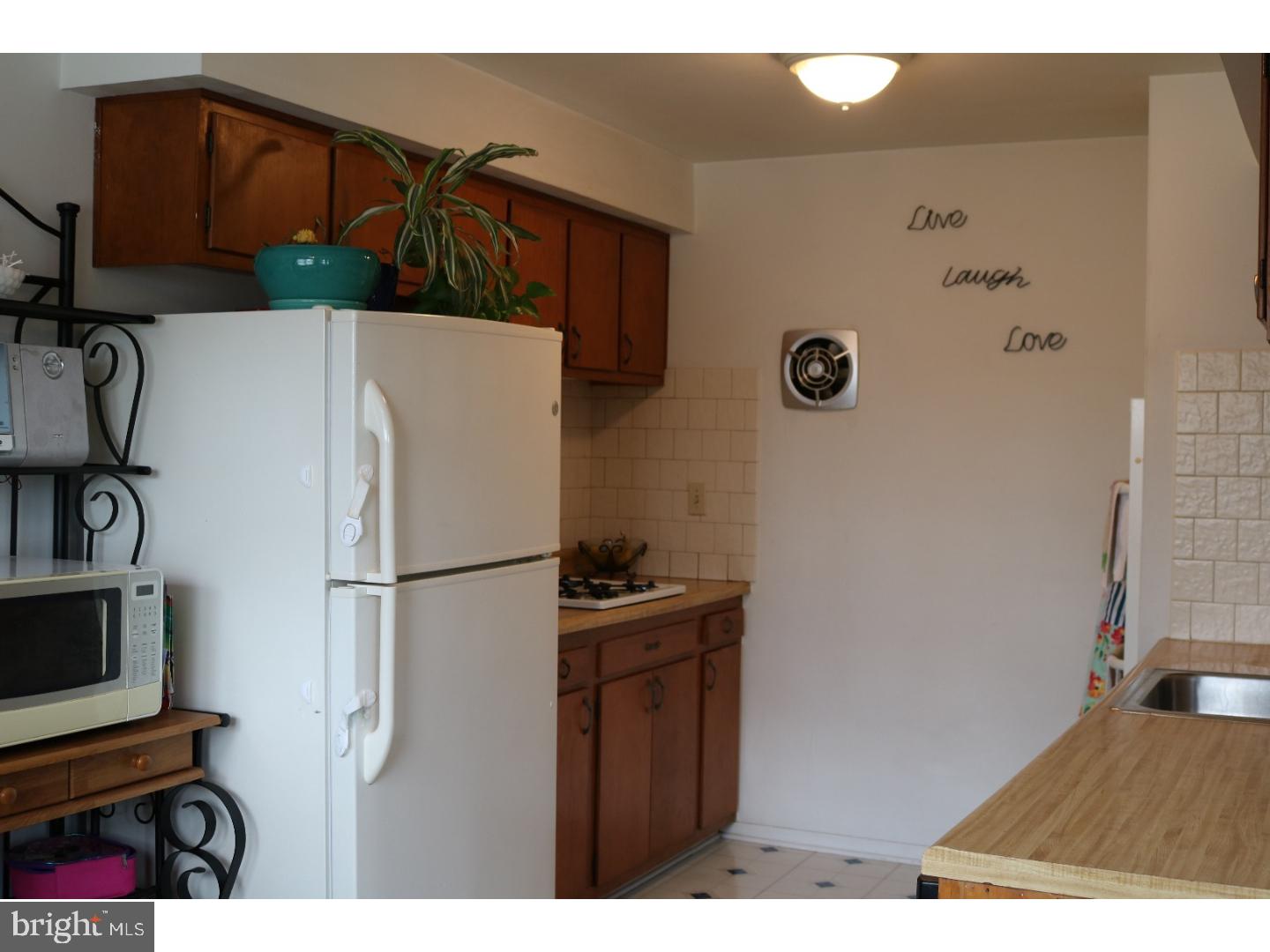 3139 Comly Road Philadelphia, PA 19154 - Photo 3 of 11 Gallery Image 3