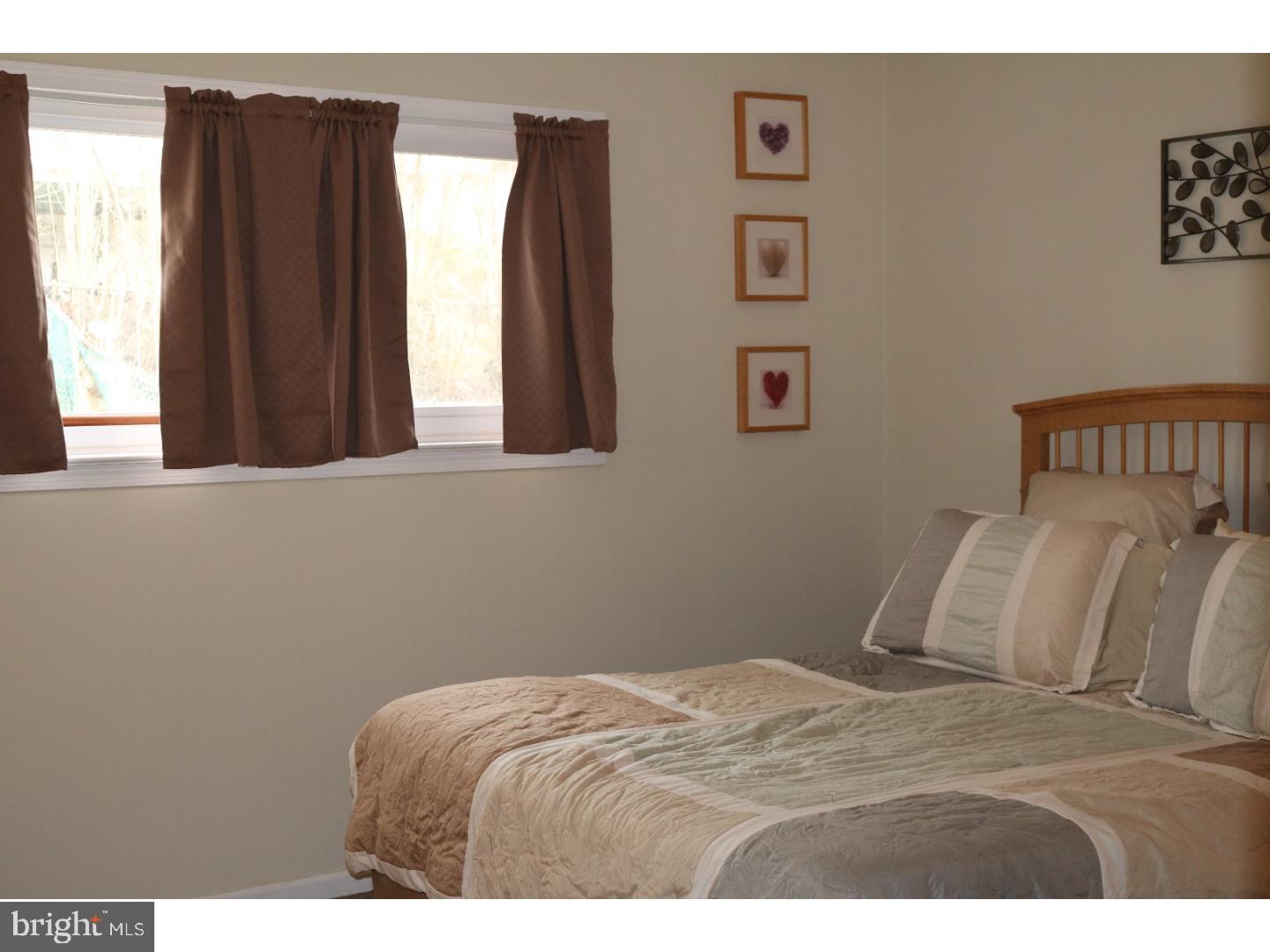 3139 Comly Road Philadelphia, PA 19154 - Photo 4 of 11 Gallery Image 4
