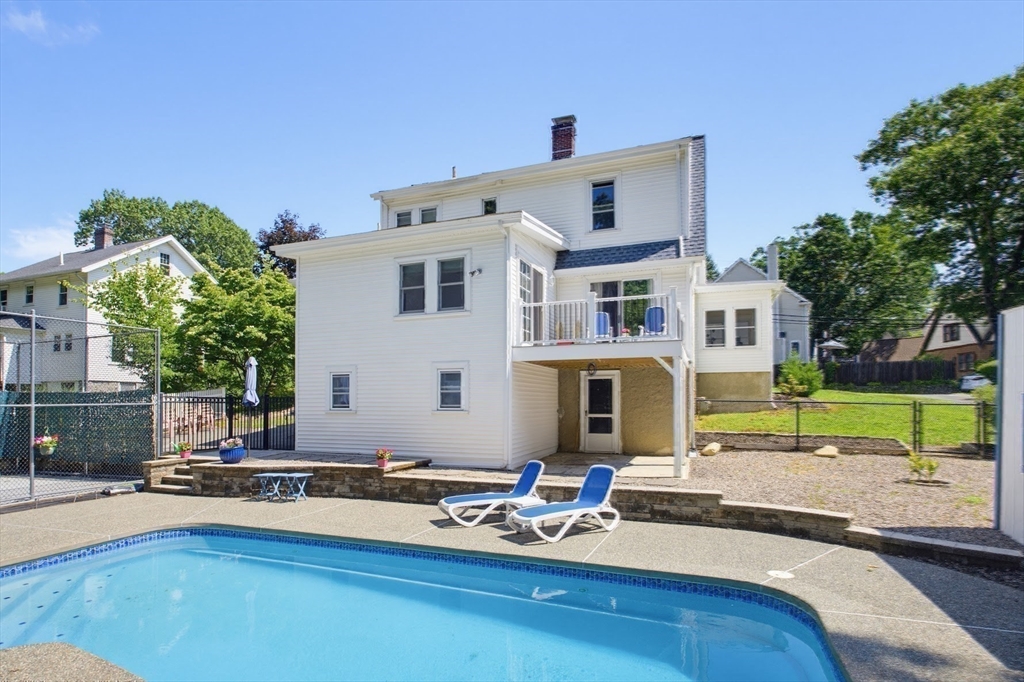 71 Circuit Road Dedham, MA 02026 - Photo 36 of 40
