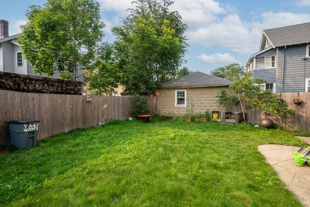 30 Crescent Road, Unit 30 Belmont, MA 02478 - Photo 17 of 18 Gallery Image 17