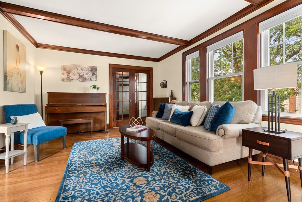 30 Crescent Road, Unit 30 Belmont, MA 02478 - Photo 2 of 18 Gallery Image 2