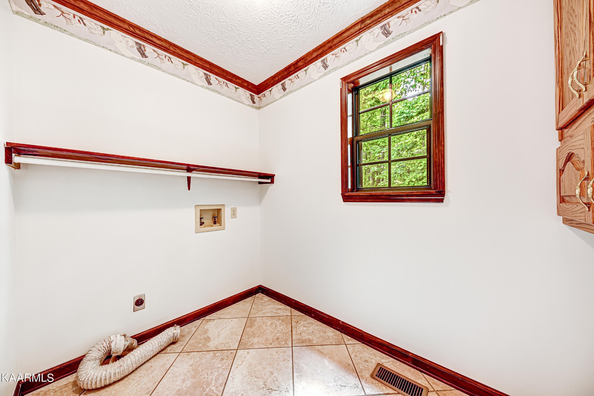 521 Big Valley Road Andersonville, TN 37705 - Photo 15 of 37 Gallery Image 15