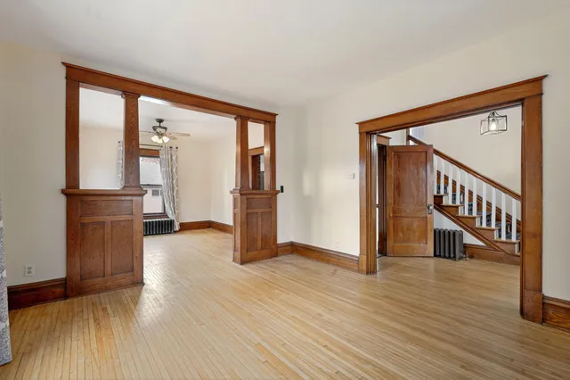 $199,900 | 701 11th Street Northwest, Austin, MN 55912