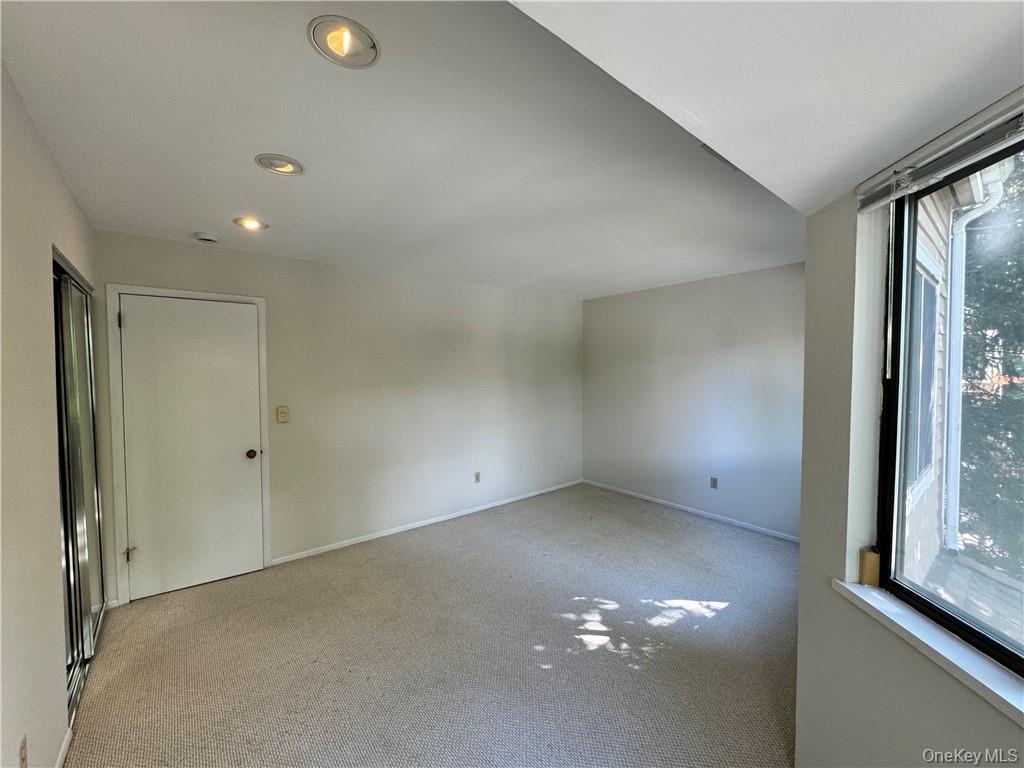 17 Rambling Brook Road Chappaqua, NY 10514 - Photo 22 of 32 Another view of second bedroom