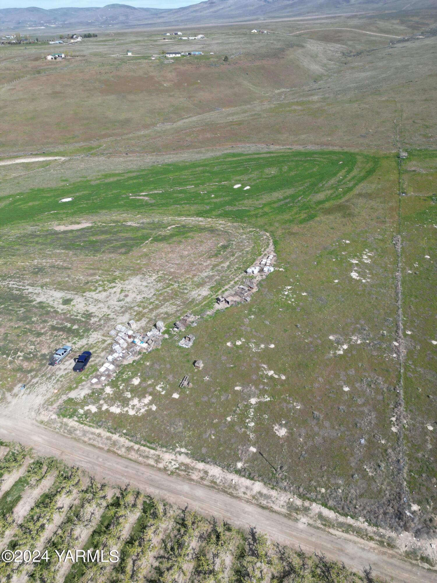 Nka Postma Road, Unit LOT B Moxee, WA 98936 - Photo 8 of 18 a view of a ocean view