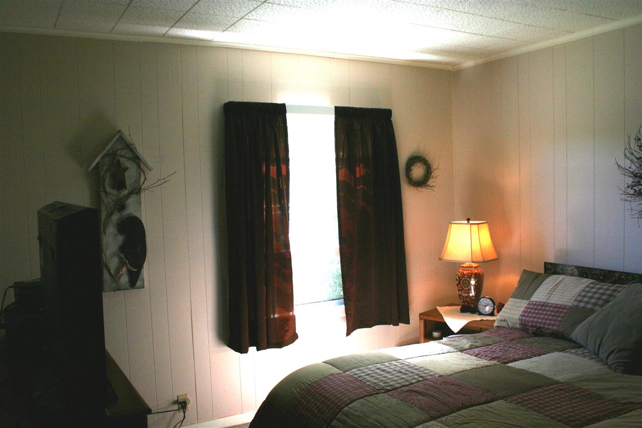 11620 East Tatch Road Suttons Bay, MI 49682 - Photo 16 of 87 1806457-15.JPG