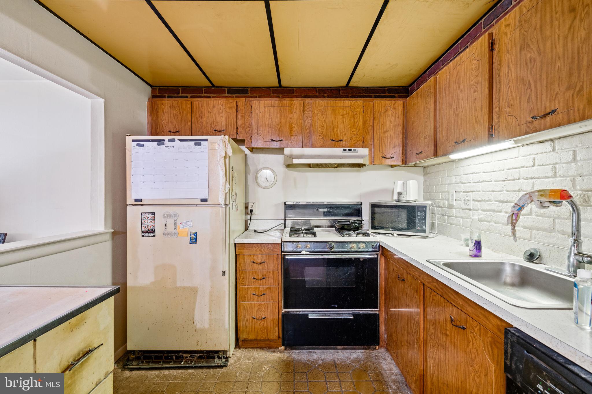 10823 Hawley Road Philadelphia, PA 19154 - Photo 8 of 32 Gallery Image 8