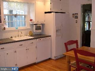 720 Avondale Road Glenside, PA 19038 - Photo 4 of 6 Gallery Image 4